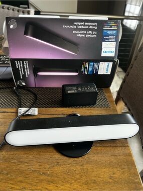 Philips Hue LED Play Light Bar White Shades snd Color